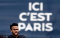 天下足球网推荐:内马尔与巴黎关系